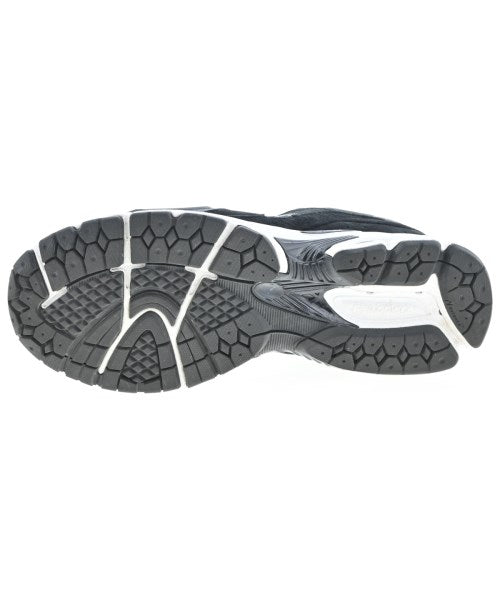 New Balance รองเท้าผ้าใบ