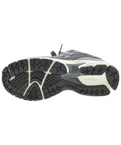 New Balance รองเท้าผ้าใบ