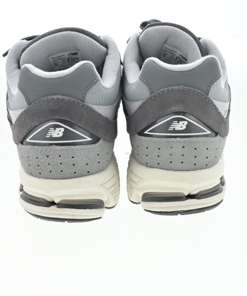 New Balance รองเท้าผ้าใบ