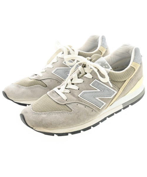 New Balance รองเท้าผ้าใบ