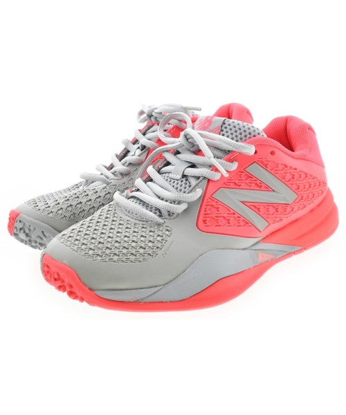 New Balance รองเท้าผ้าใบ