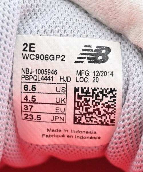 New Balance รองเท้าผ้าใบ