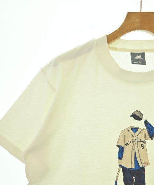 New Balance เสื้อยืด/เสื้อท็อปส์