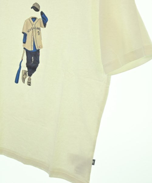 New Balance เสื้อยืด/เสื้อท็อปส์