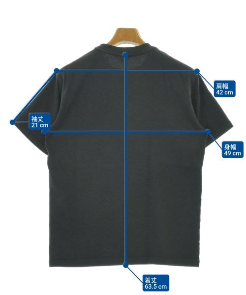 New Balance เสื้อยืด/เสื้อท็อปส์