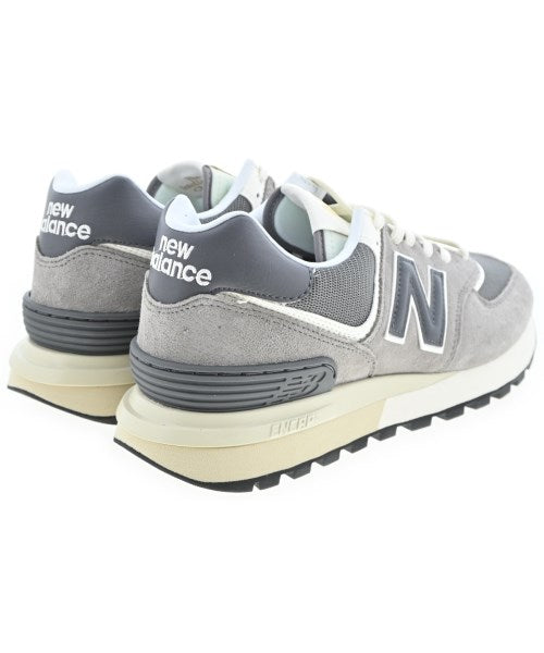 New Balance รองเท้าผ้าใบ