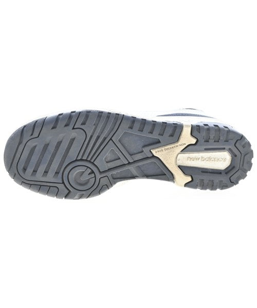 New Balance รองเท้าผ้าใบ