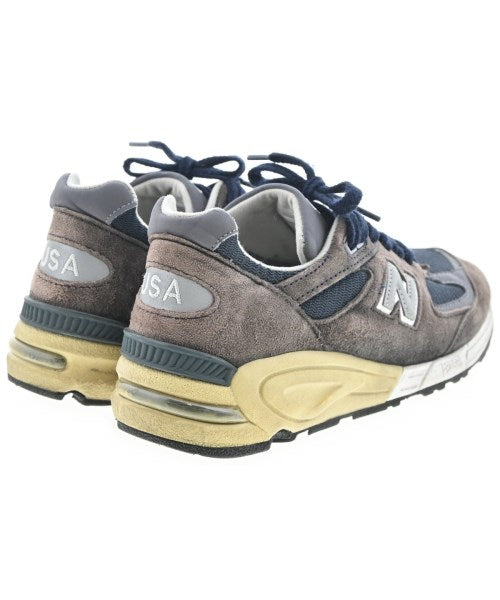 New Balance รองเท้าผ้าใบ