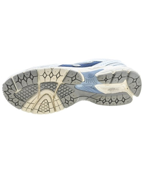 New Balance รองเท้าผ้าใบ