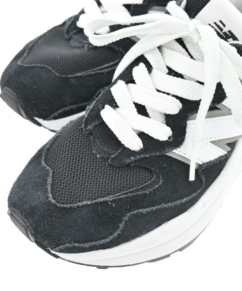 New Balance รองเท้าผ้าใบ