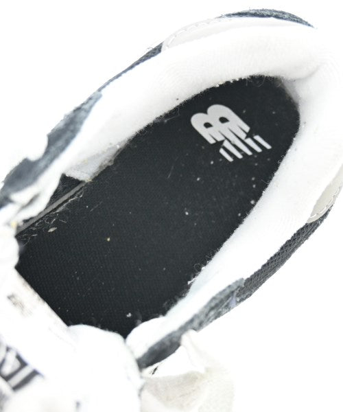 New Balance รองเท้าผ้าใบ
