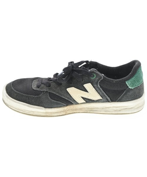 New Balance รองเท้าผ้าใบ