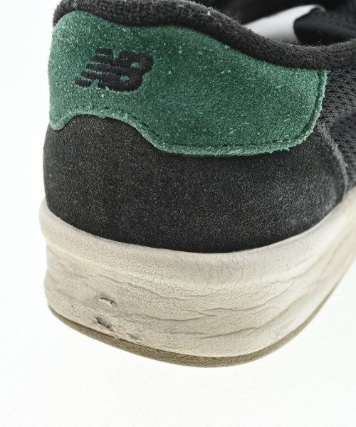 New Balance รองเท้าผ้าใบ