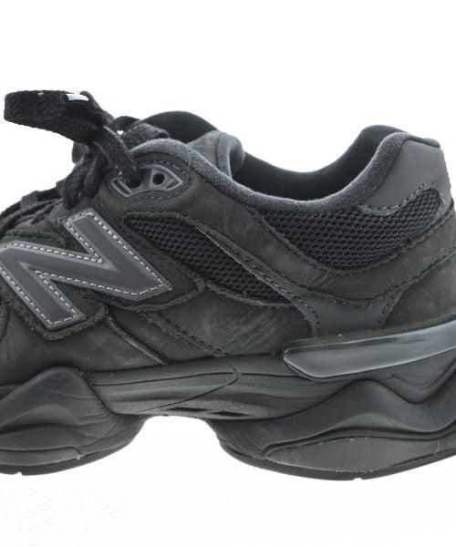 New Balance รองเท้าผ้าใบ
