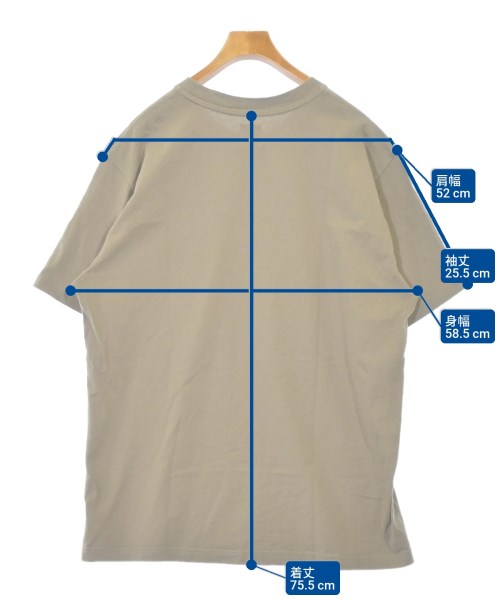 New Balance เสื้อยืด/เสื้อท็อปส์