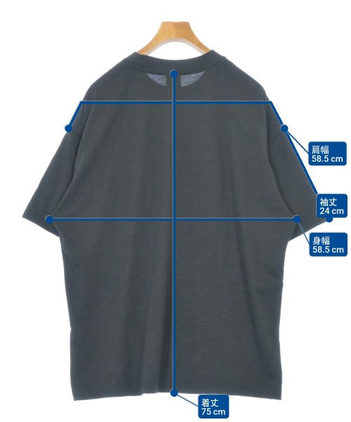 New Balance เสื้อยืด/เสื้อท็อปส์