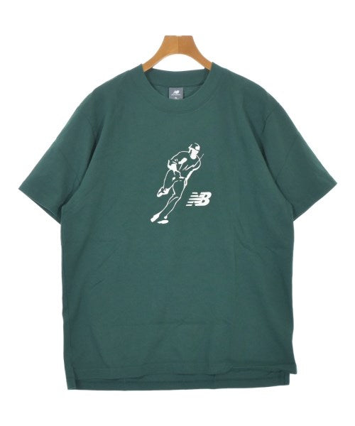New Balance เสื้อยืด/เสื้อท็อปส์