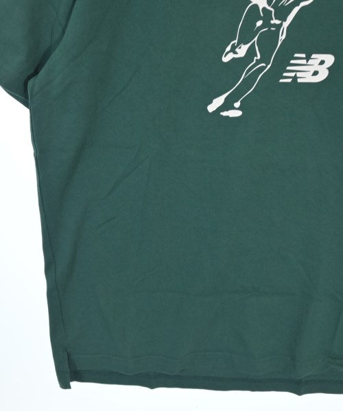 New Balance เสื้อยืด/เสื้อท็อปส์