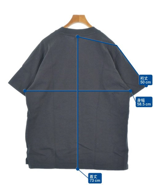 New Balance เสื้อยืด/เสื้อท็อปส์