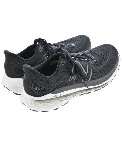 New Balance รองเท้าผ้าใบ