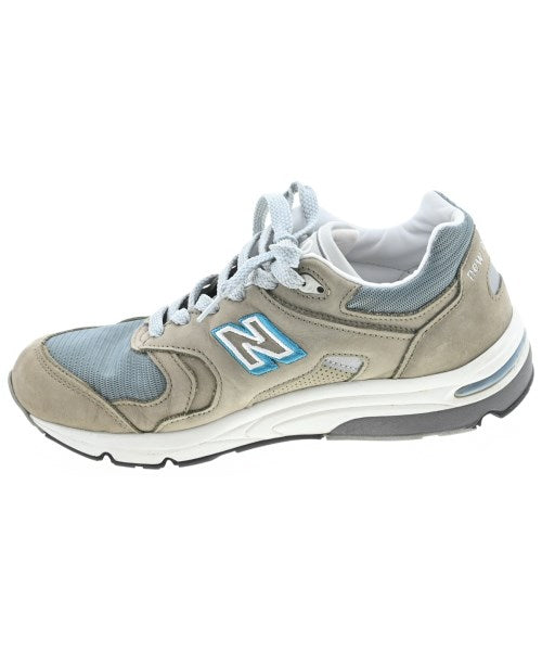 New Balance รองเท้าผ้าใบ