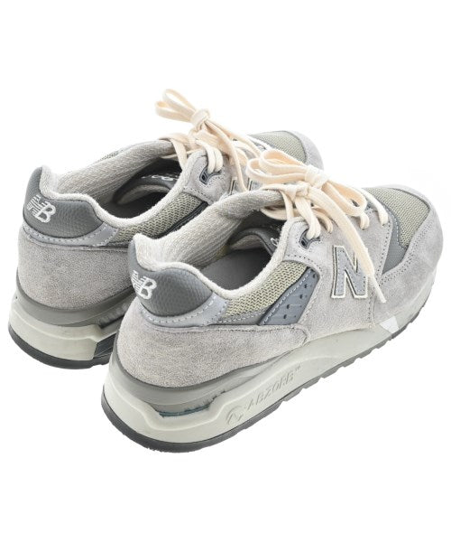 New Balance รองเท้าผ้าใบ