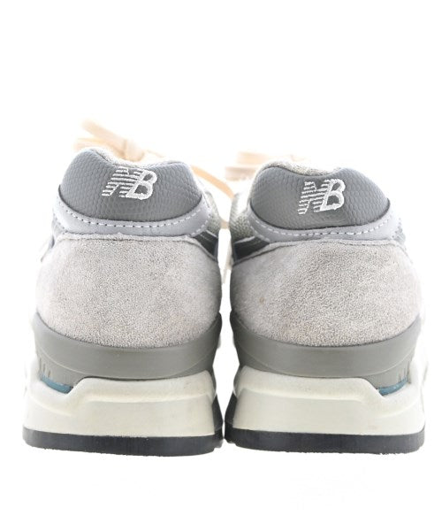 New Balance รองเท้าผ้าใบ