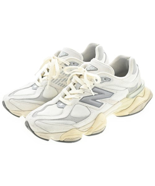 New Balance รองเท้าผ้าใบ