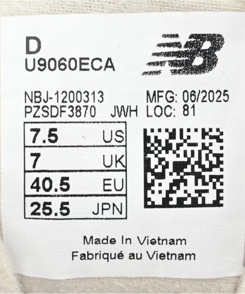 New Balance รองเท้าผ้าใบ
