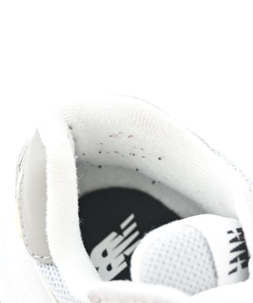 New Balance รองเท้าผ้าใบ