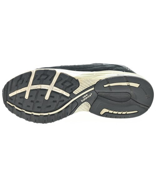New Balance รองเท้าผ้าใบ