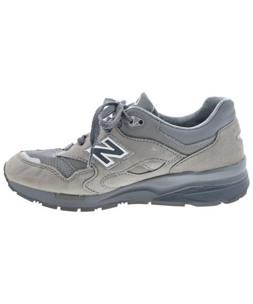 New Balance รองเท้าผ้าใบ