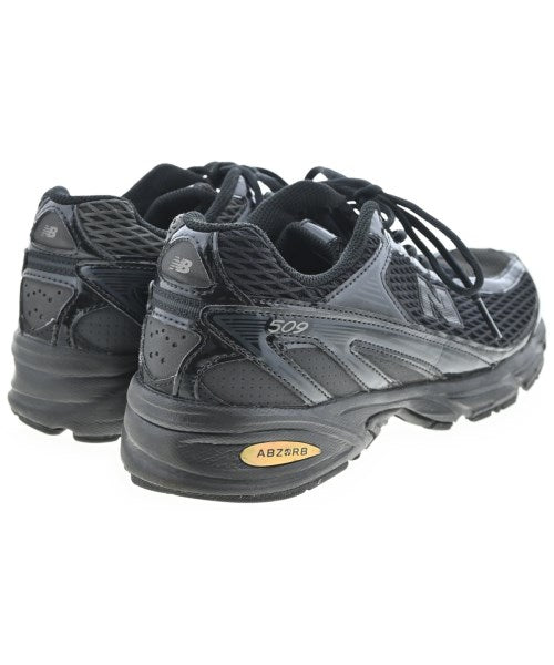 New Balance รองเท้าผ้าใบ