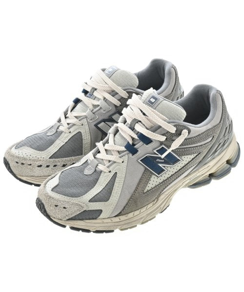 New Balance รองเท้าผ้าใบ