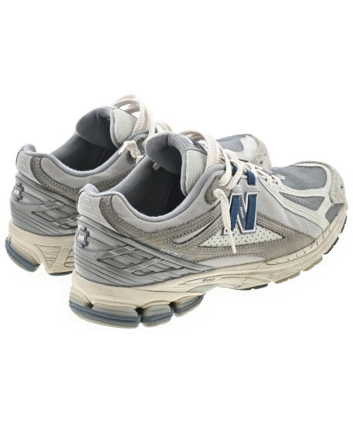 New Balance รองเท้าผ้าใบ