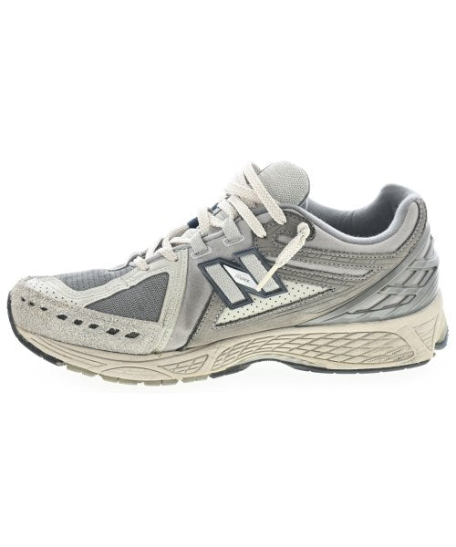 New Balance รองเท้าผ้าใบ