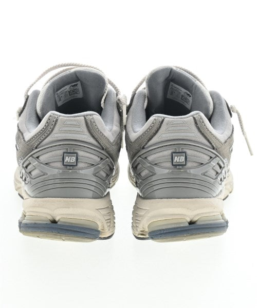 New Balance รองเท้าผ้าใบ