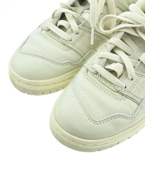 New Balance รองเท้าผ้าใบ