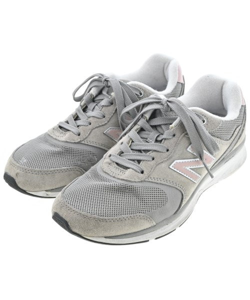 New Balance รองเท้าผ้าใบ