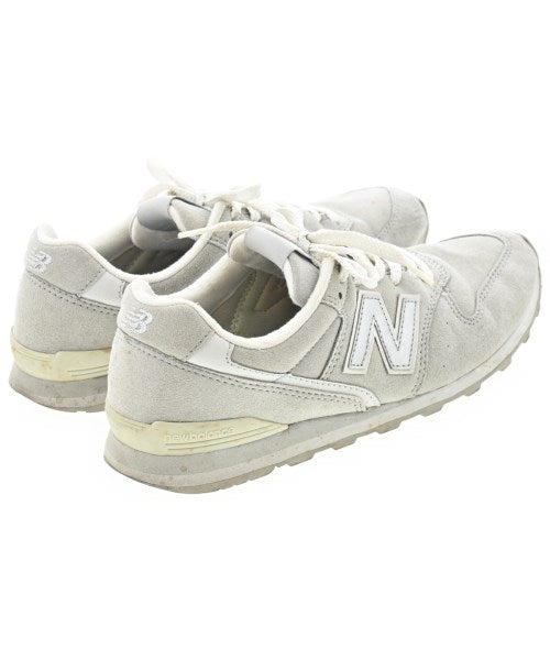 New Balance รองเท้าผ้าใบ