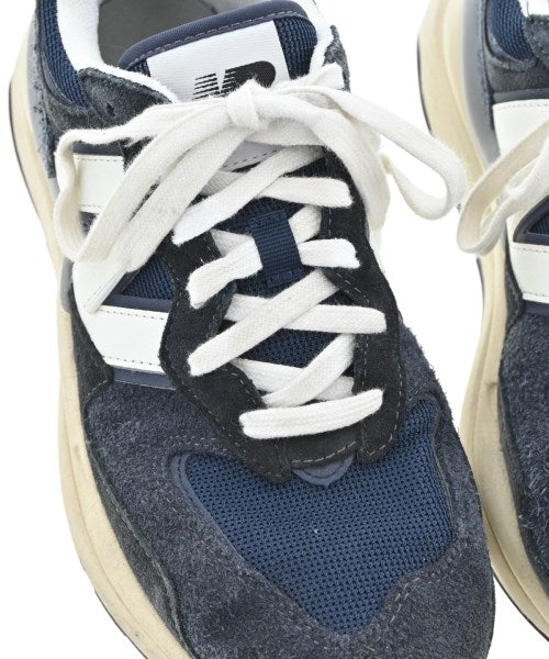 New Balance รองเท้าผ้าใบ