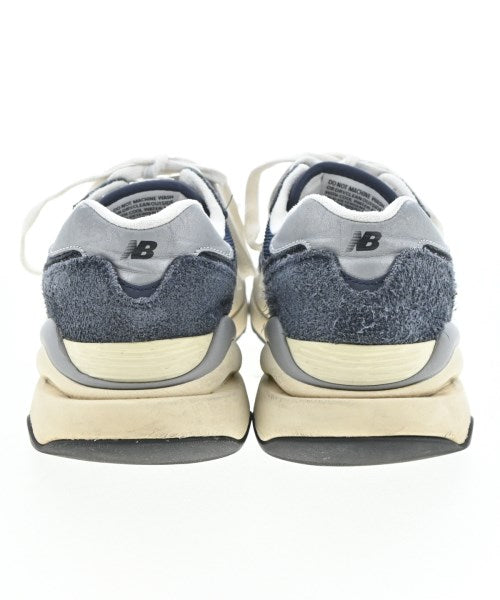 New Balance รองเท้าผ้าใบ