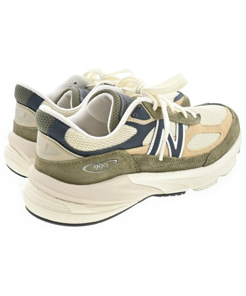 New Balance รองเท้าผ้าใบ