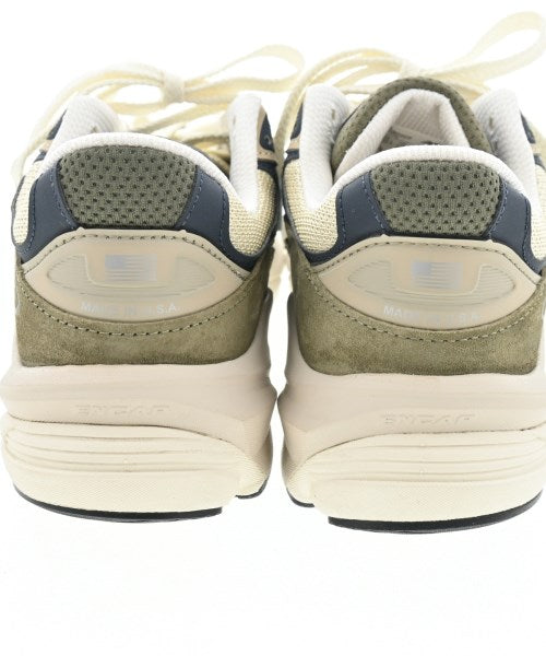 New Balance รองเท้าผ้าใบ