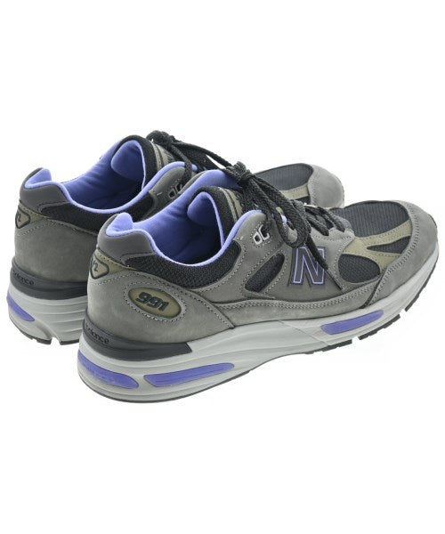 New Balance รองเท้าผ้าใบ
