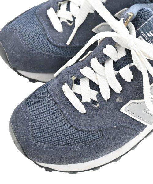 New Balance รองเท้าผ้าใบ
