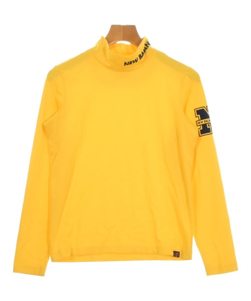 New Balance เสื้อยืด/เสื้อท็อปส์