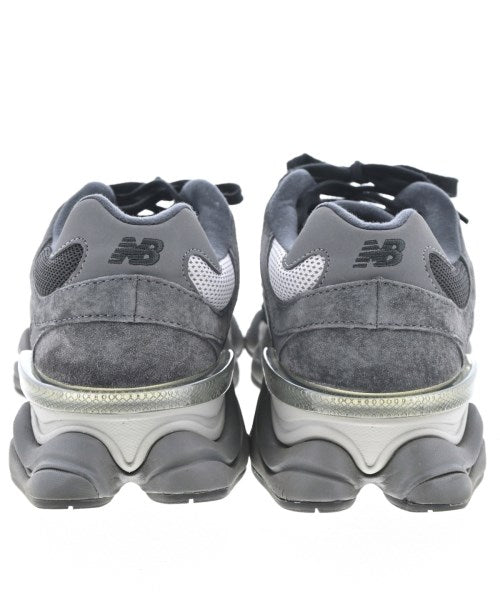 New Balance รองเท้าผ้าใบ