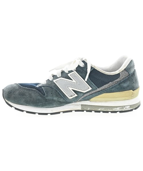 New Balance รองเท้าผ้าใบ