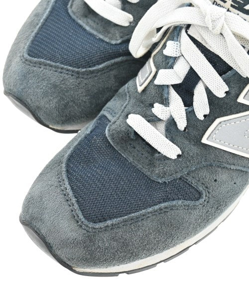 New Balance รองเท้าผ้าใบ